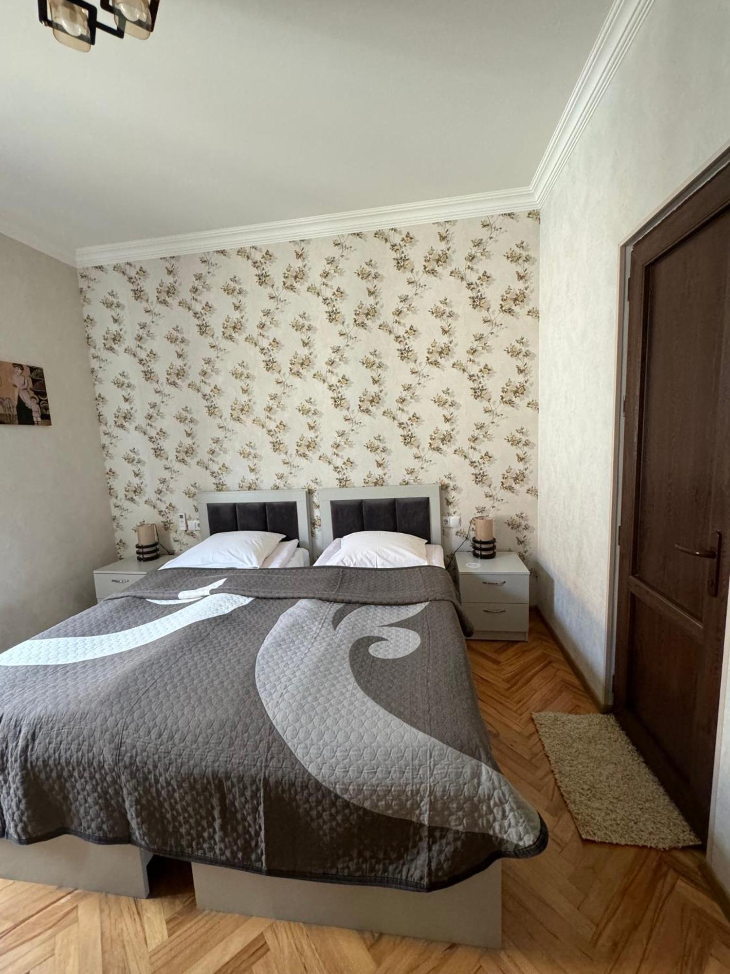 Guest House Tmt 西格纳吉 外观 照片