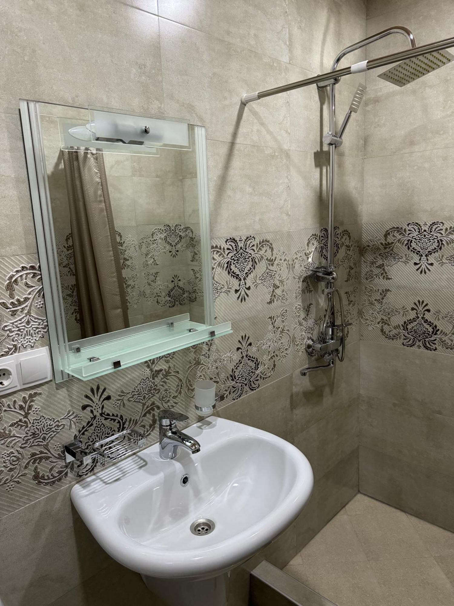 Guest House Tmt 西格纳吉 外观 照片