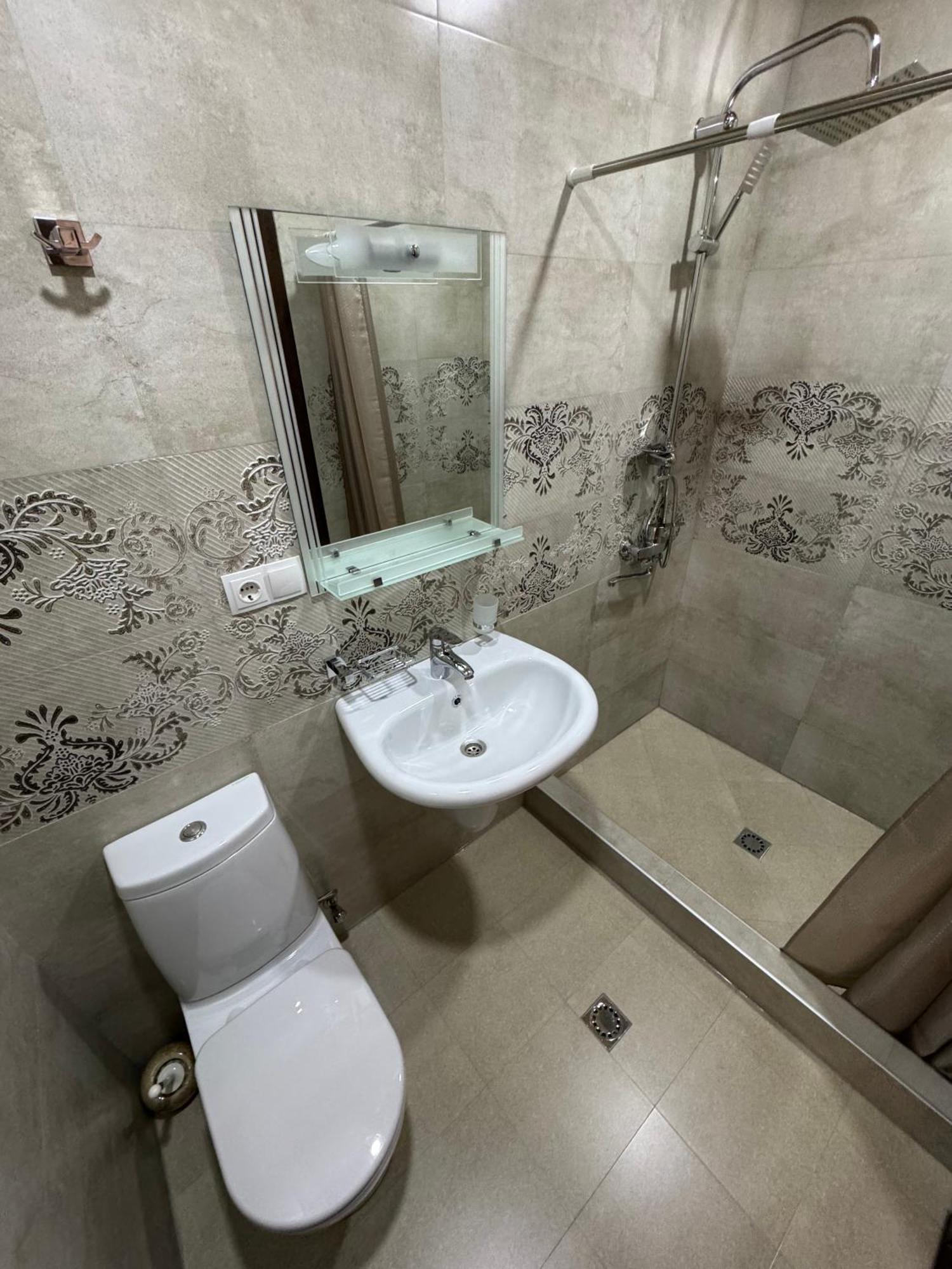 Guest House Tmt 西格纳吉 外观 照片