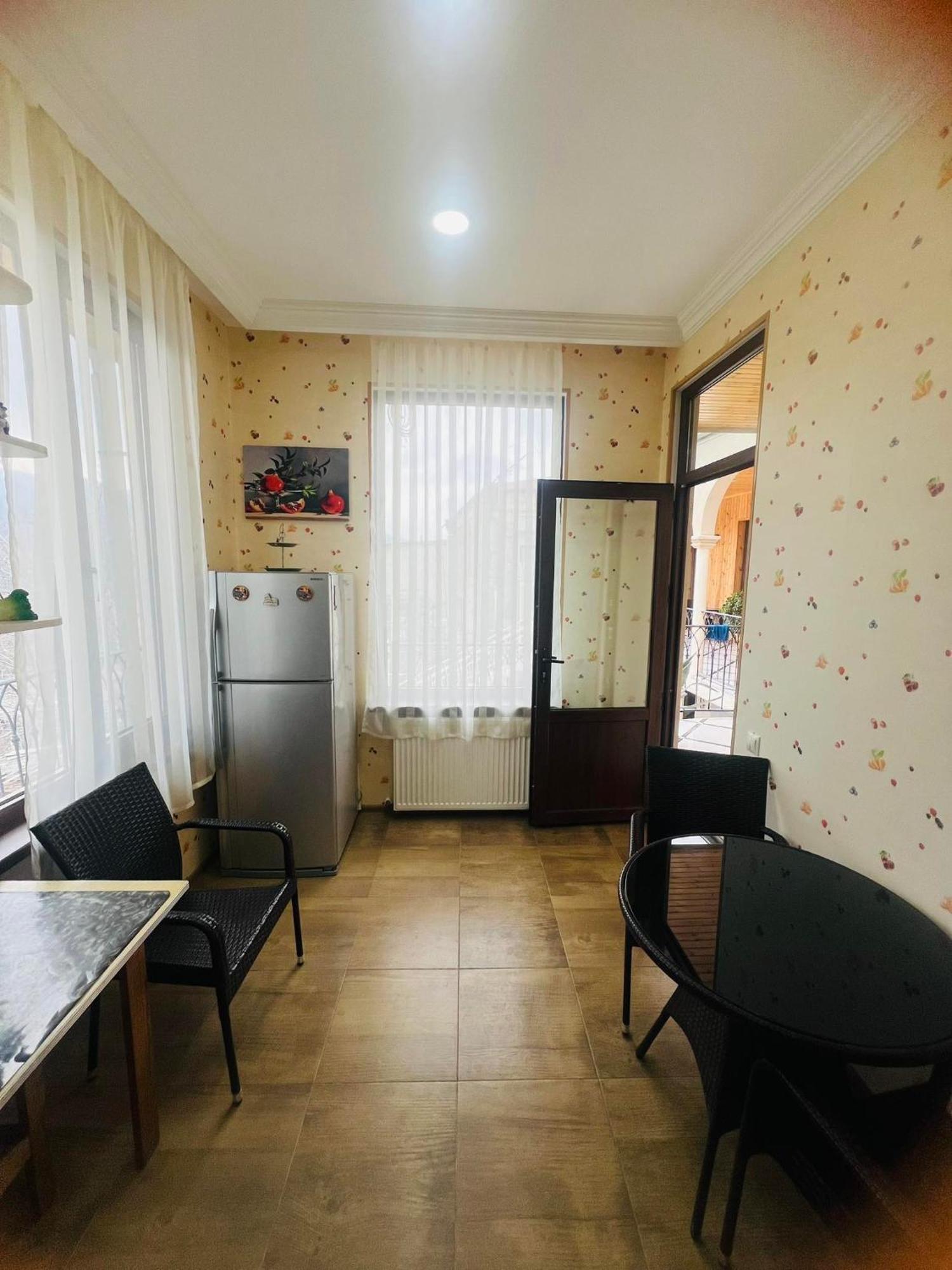 Guest House Tmt 西格纳吉 外观 照片